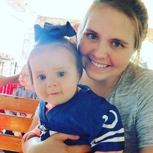 Meet your Posher, Stephanie